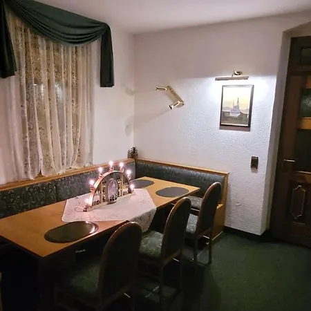 Alte Post Zu Stetzsch Konukevi Dresden